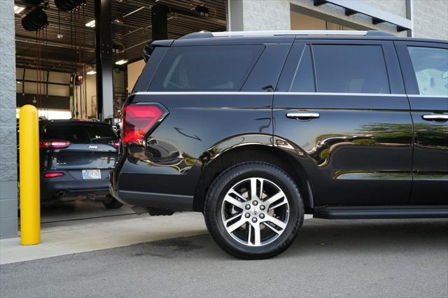 used 2024 Ford Expedition car, priced at $53,500