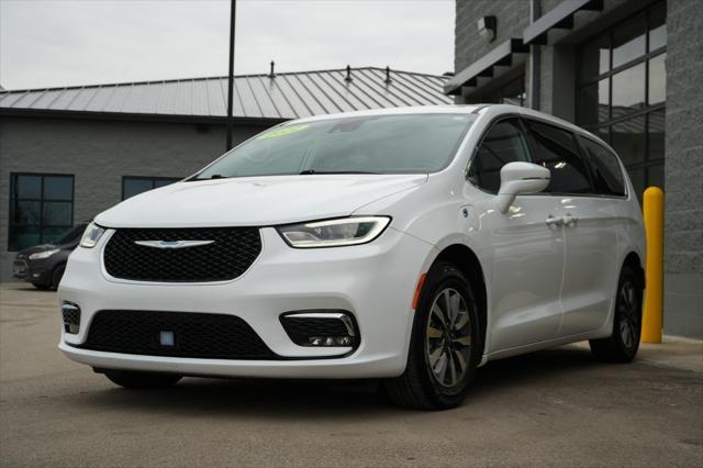 used 2022 Chrysler Pacifica Hybrid car, priced at $23,350