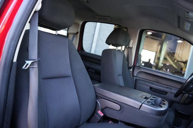 used 2013 GMC Sierra 1500 car, priced at $13,995