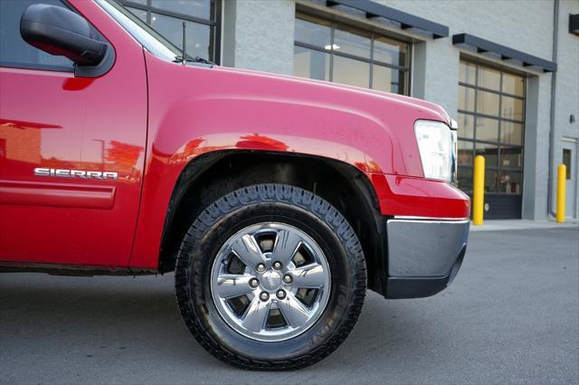 used 2013 GMC Sierra 1500 car, priced at $13,995