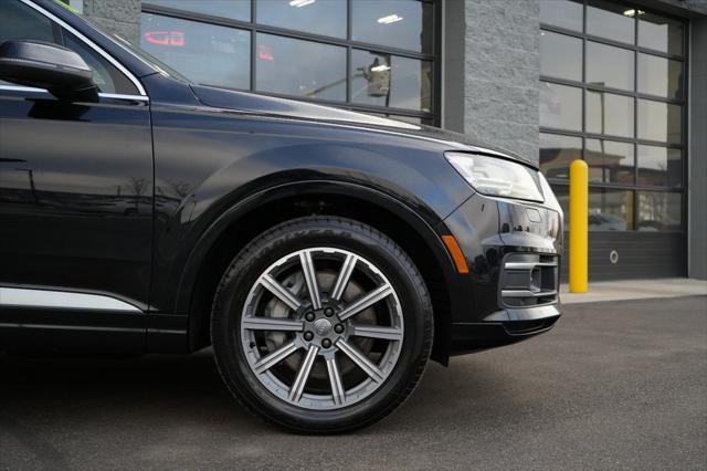 used 2018 Audi Q7 car, priced at $18,500