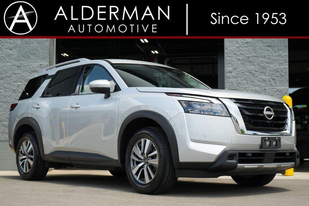 used 2025 Nissan Pathfinder car, priced at $44,325