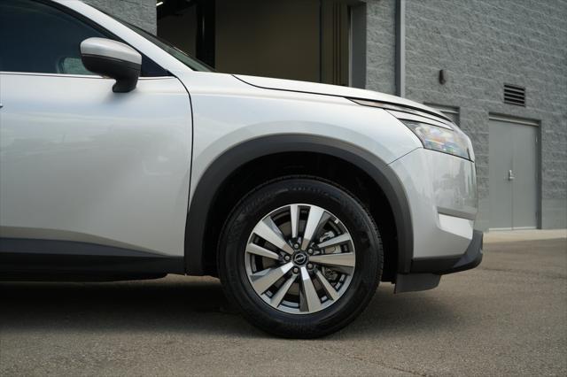 used 2025 Nissan Pathfinder car, priced at $44,325