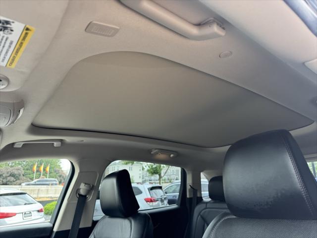 used 2022 Lincoln Nautilus car, priced at $31,000