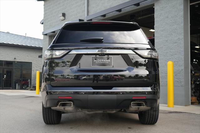 used 2021 Chevrolet Traverse car, priced at $32,000