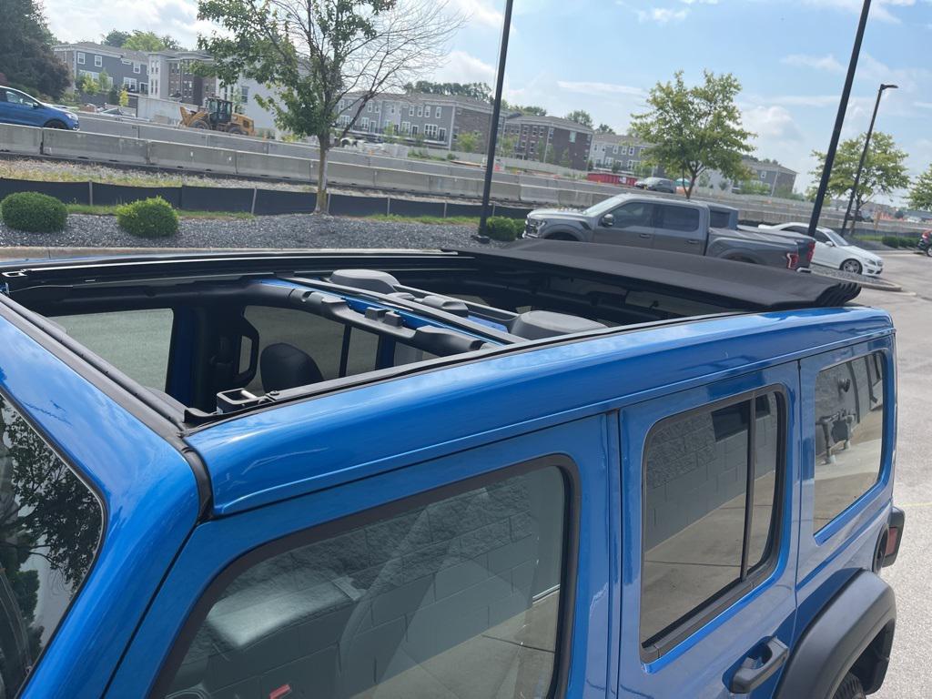 used 2021 Jeep Wrangler Unlimited car, priced at $36,000