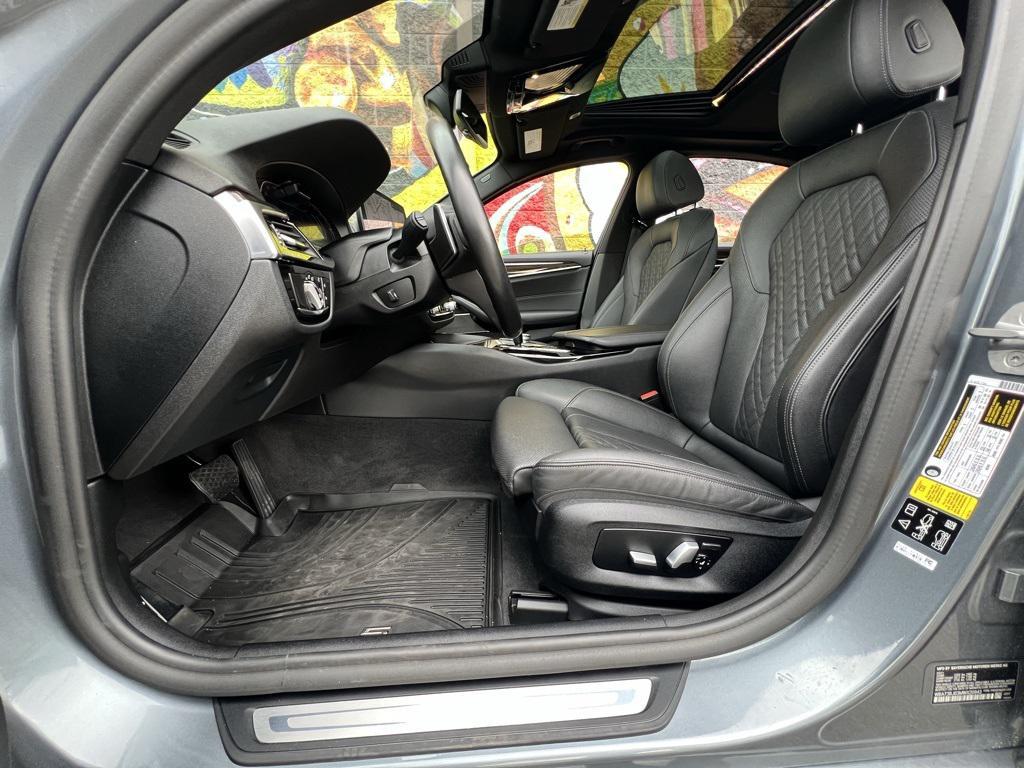 used 2021 BMW 540 car, priced at $26,906
