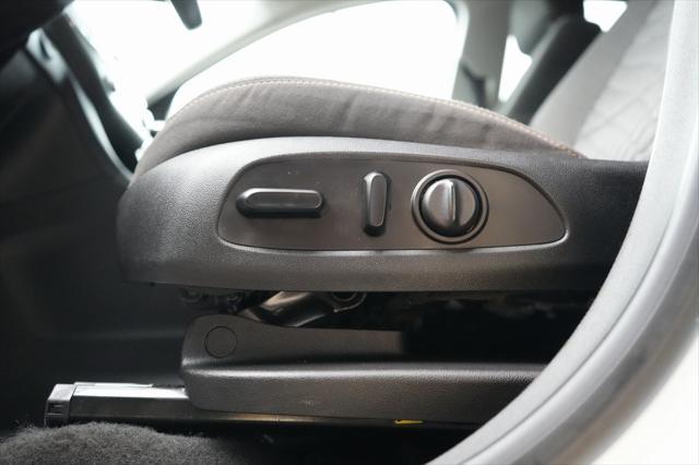 used 2019 Chevrolet Equinox car, priced at $18,651