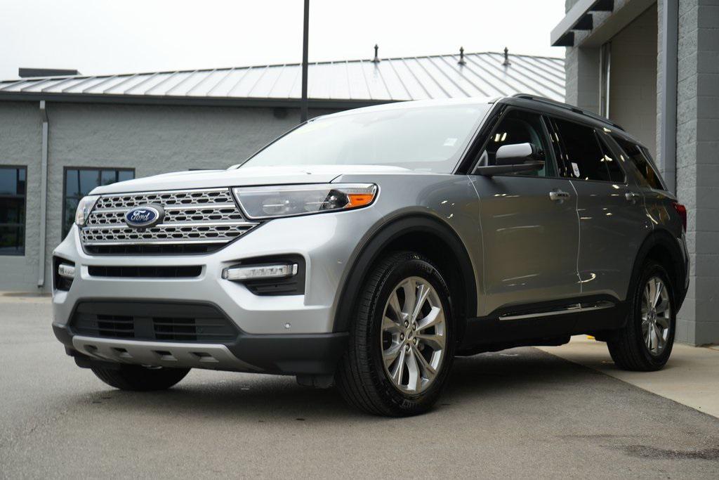 used 2022 Ford Explorer car, priced at $35,000