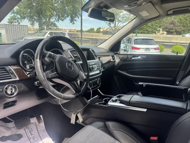 used 2015 Mercedes-Benz M-Class car, priced at $15,500