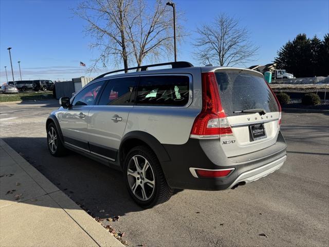 used 2015 Volvo XC70 car, priced at $14,995