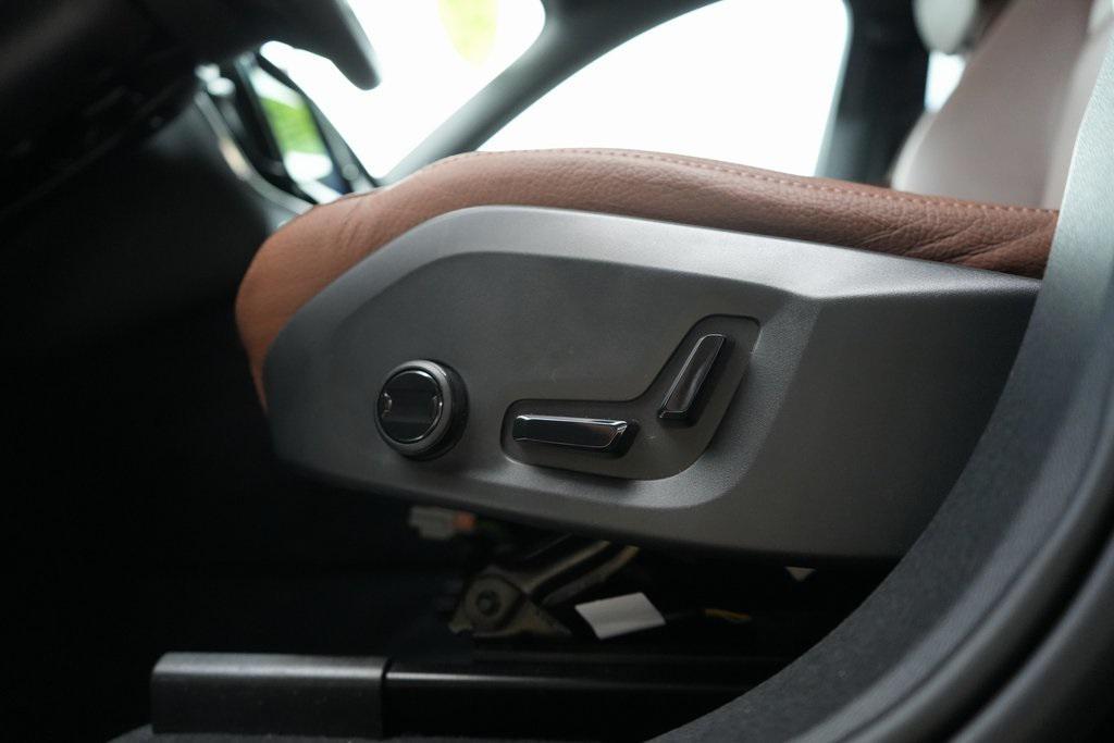 used 2023 Volvo XC60 car, priced at $28,290