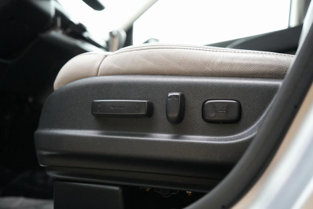 used 2015 Honda CR-V car, priced at $17,500