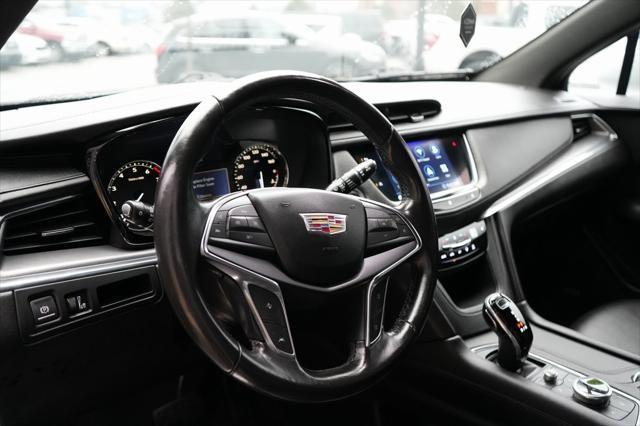 used 2020 Cadillac XT5 car, priced at $20,995