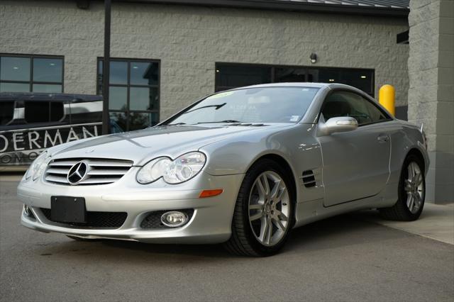 used 2008 Mercedes-Benz SL-Class car, priced at $18,500