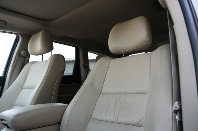 used 2015 Jeep Grand Cherokee car, priced at $16,000