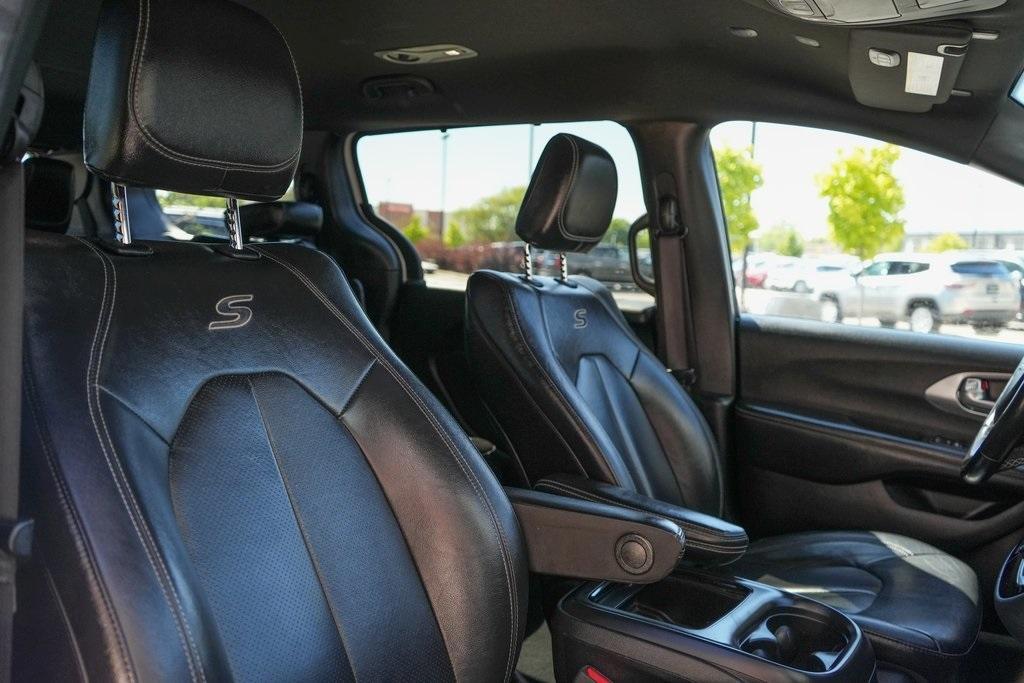 used 2021 Chrysler Pacifica car, priced at $24,995