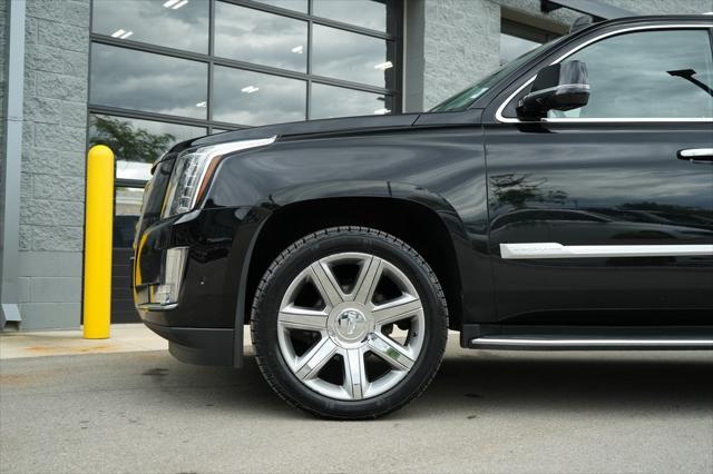 used 2020 Cadillac Escalade ESV car, priced at $31,500