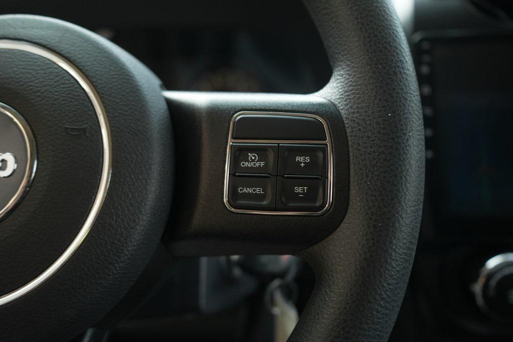 used 2015 Jeep Compass car, priced at $8,995