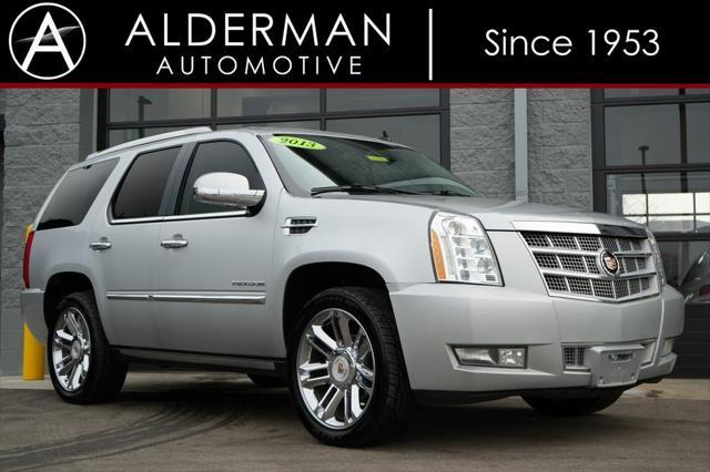 used 2013 Cadillac Escalade car, priced at $17,995