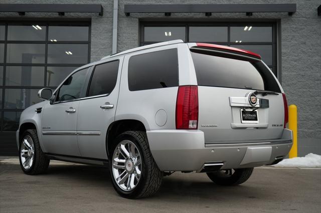 used 2013 Cadillac Escalade car, priced at $17,995