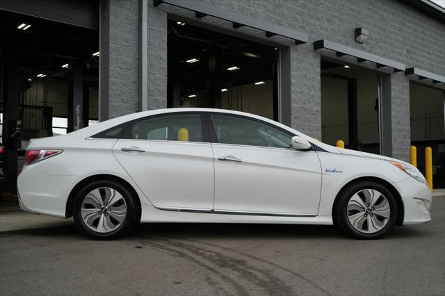used 2014 Hyundai Sonata Hybrid car, priced at $6,500