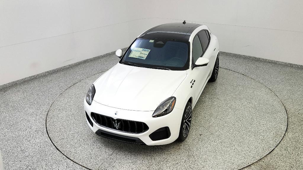 new 2025 Maserati Grecale car, priced at $88,805