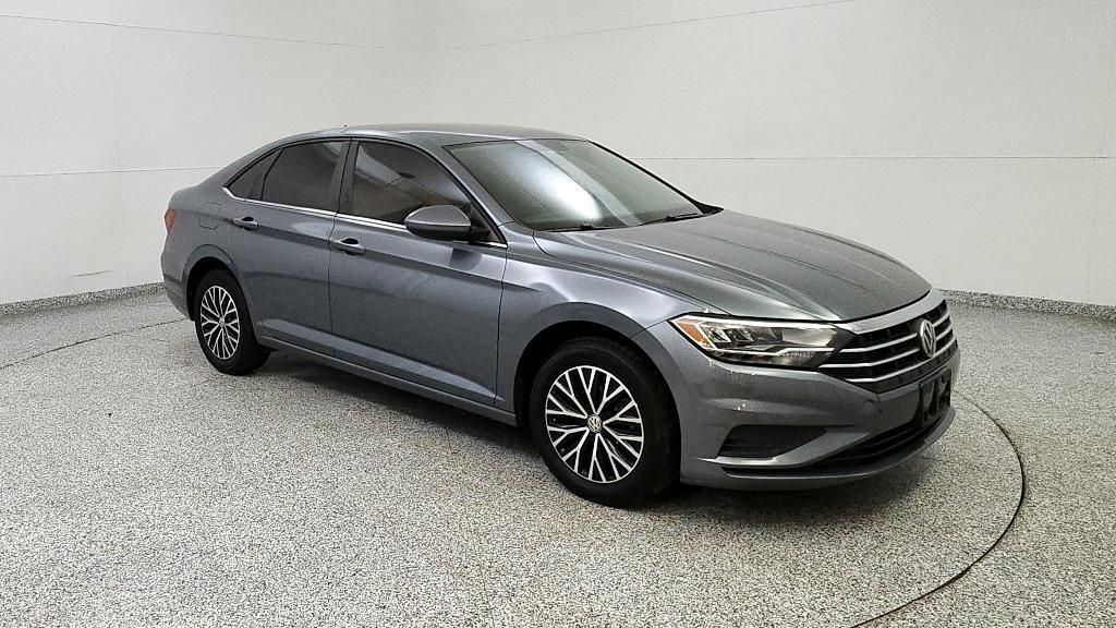 used 2021 Volkswagen Jetta car, priced at $12,917