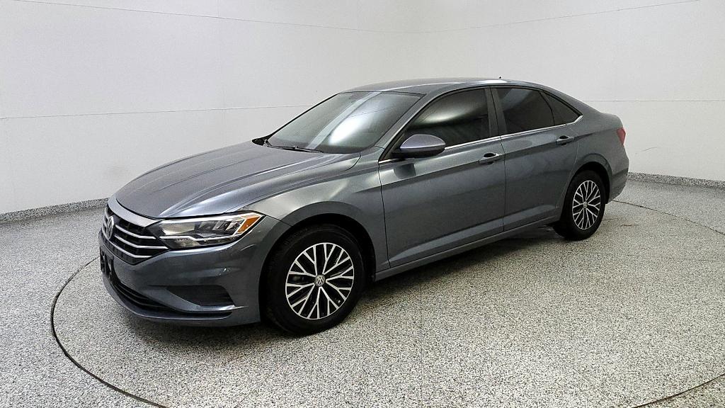 used 2021 Volkswagen Jetta car, priced at $12,917
