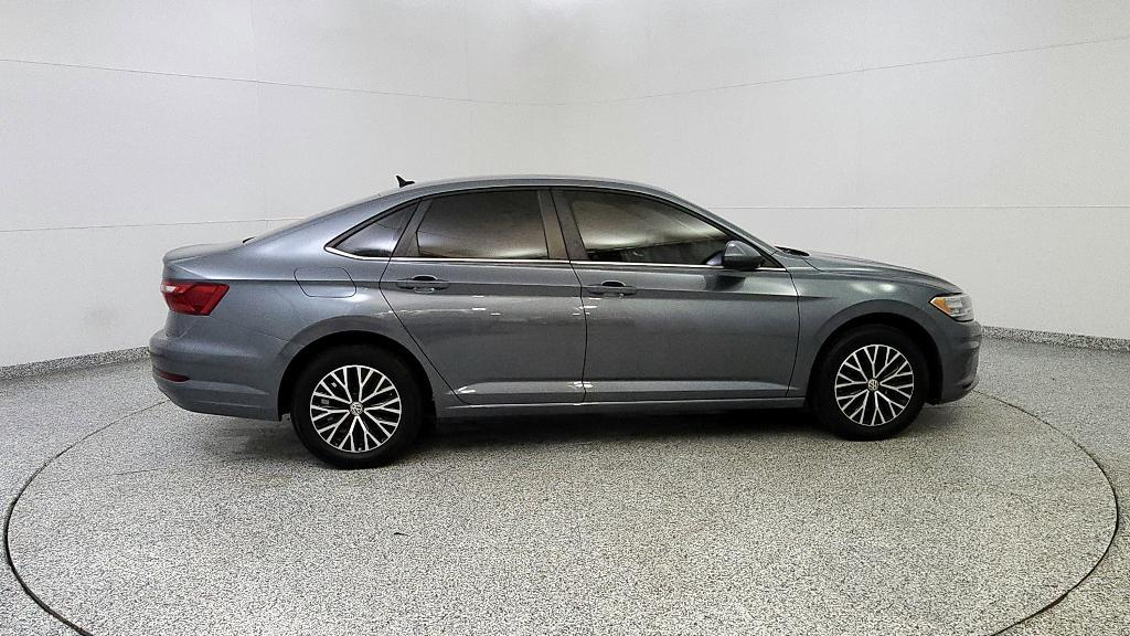 used 2021 Volkswagen Jetta car, priced at $12,917