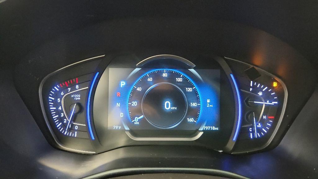 used 2020 Hyundai Santa Fe car, priced at $15,406