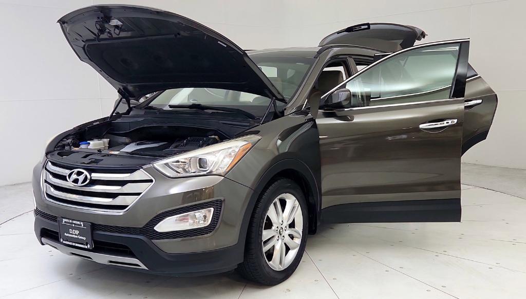 used 2013 Hyundai Santa Fe car, priced at $7,700