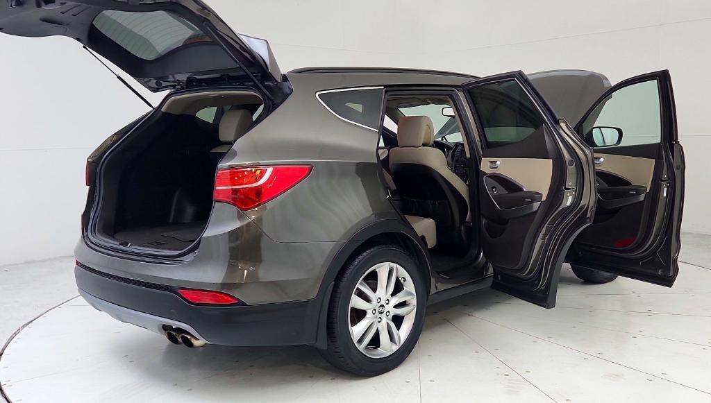 used 2013 Hyundai Santa Fe car, priced at $7,700
