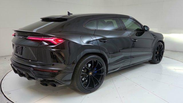 used 2019 Lamborghini Urus car, priced at $179,000