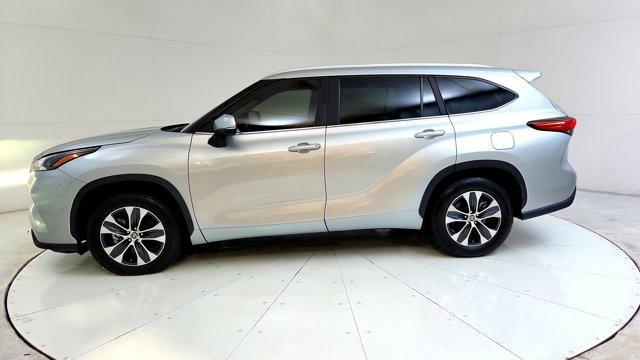 used 2023 Toyota Highlander car, priced at $31,000