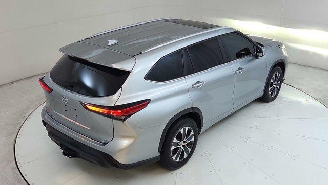 used 2023 Toyota Highlander car, priced at $31,000