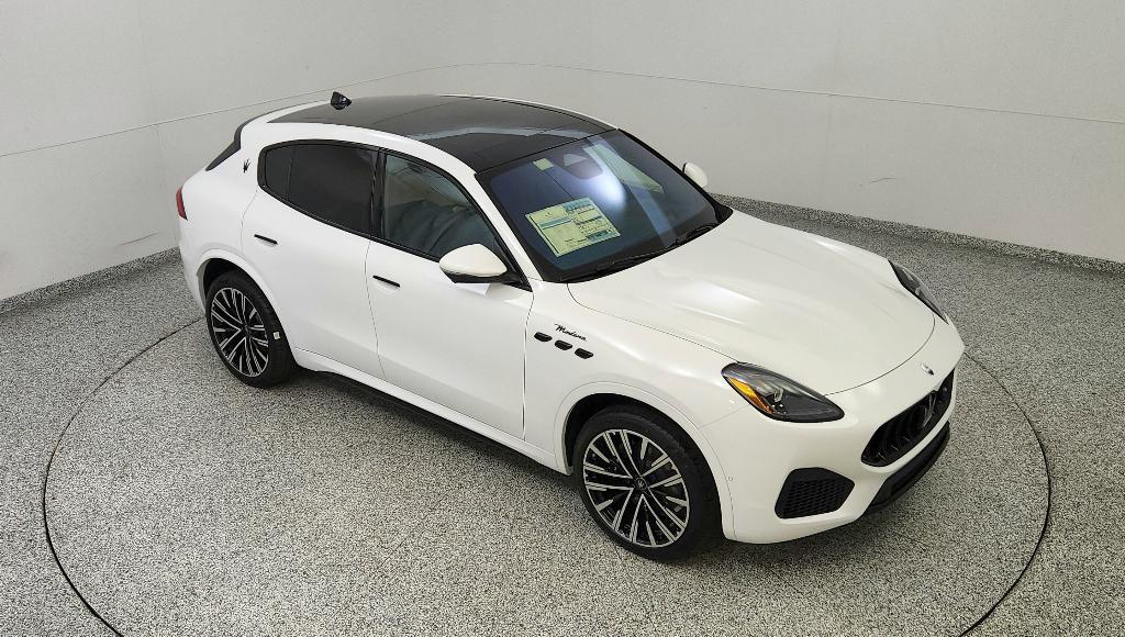 new 2025 Maserati Grecale car, priced at $88,805