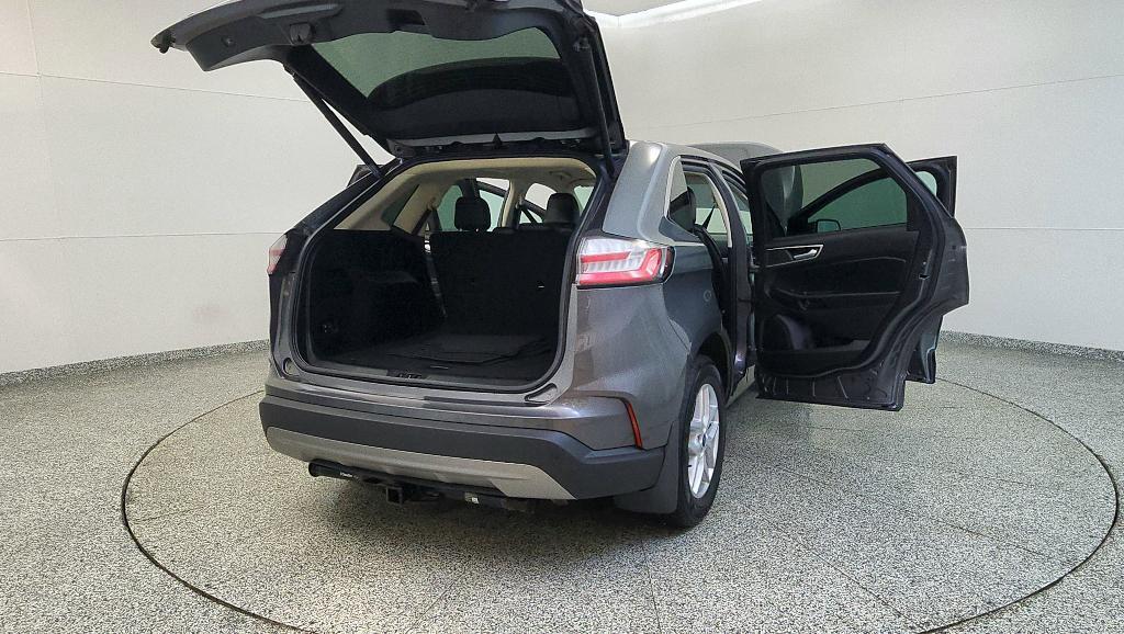 used 2021 Ford Edge car, priced at $18,299