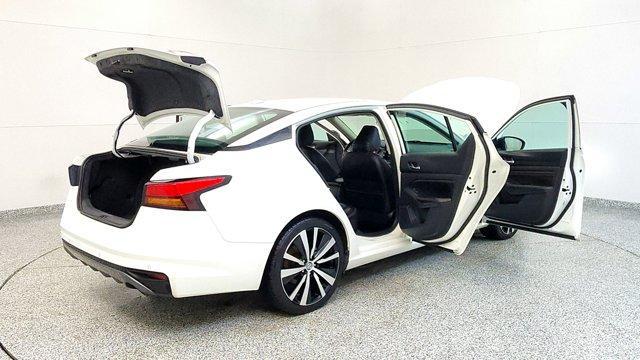 used 2021 Nissan Altima car, priced at $14,000