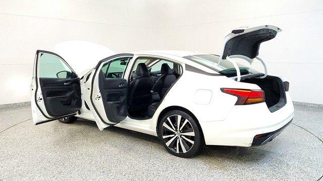 used 2021 Nissan Altima car, priced at $14,000