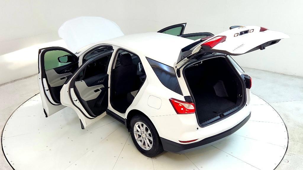 used 2021 Chevrolet Equinox car, priced at $10,375