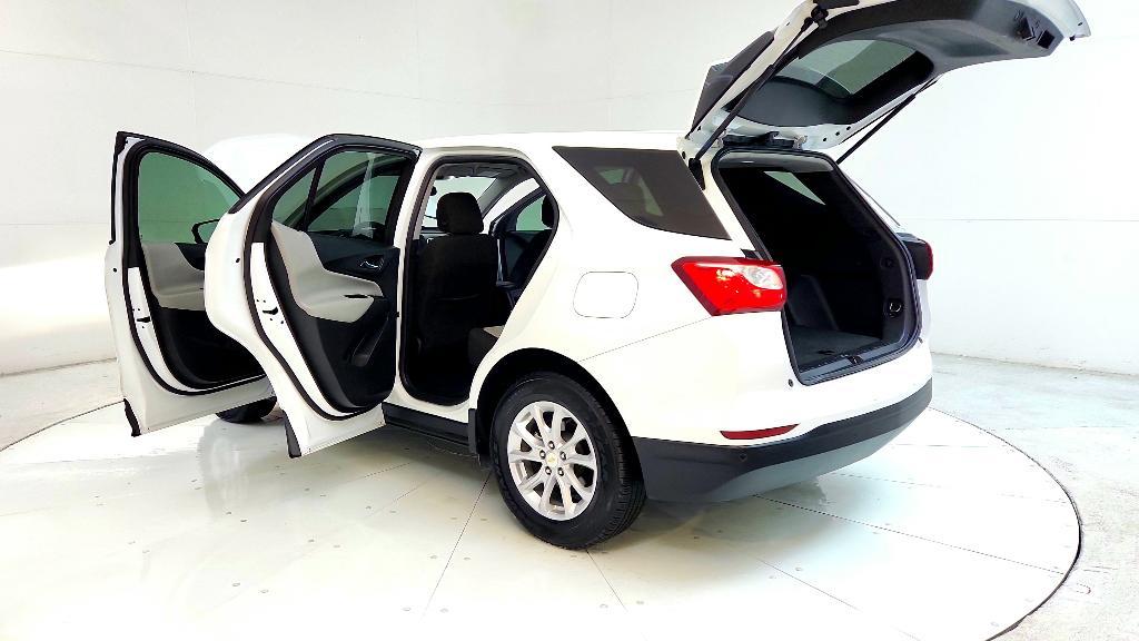 used 2021 Chevrolet Equinox car, priced at $10,375