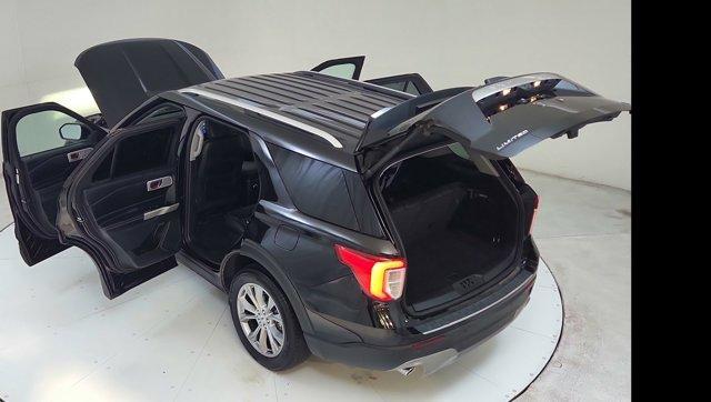 used 2022 Ford Explorer car, priced at $31,000