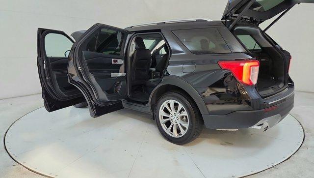 used 2022 Ford Explorer car, priced at $31,000