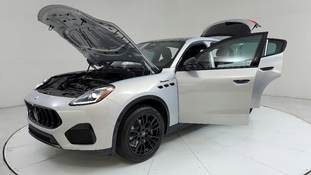 new 2025 Maserati Grecale car, priced at $71,743
