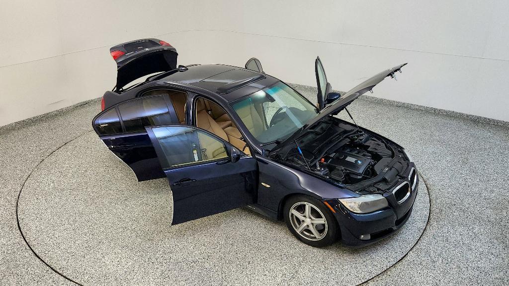 used 2009 BMW 328 car, priced at $4,500