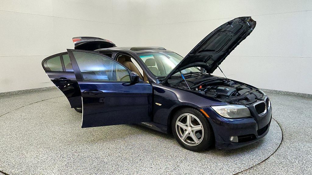 used 2009 BMW 328 car, priced at $4,500