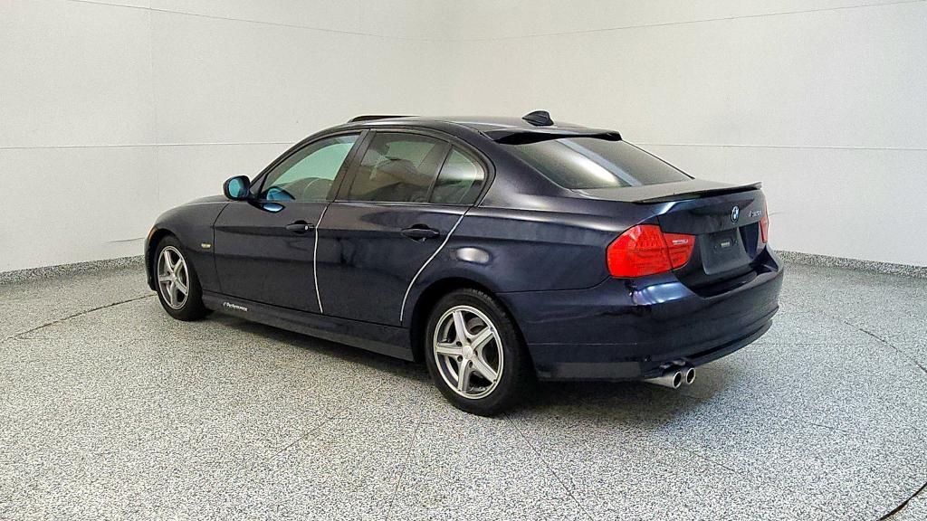 used 2009 BMW 328 car, priced at $4,500