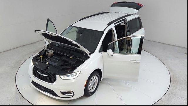 used 2022 Chrysler Pacifica car, priced at $17,700