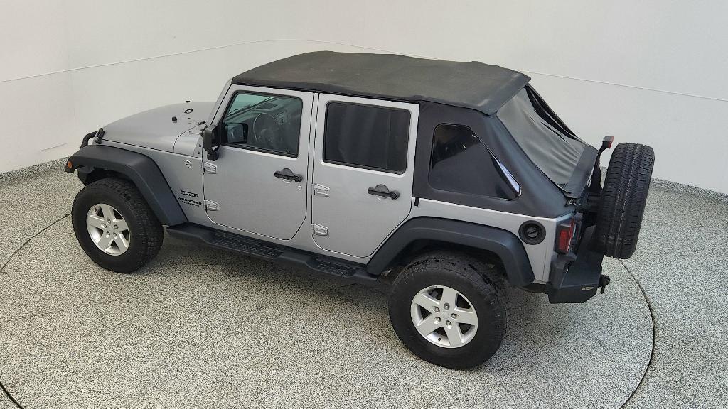 used 2015 Jeep Wrangler Unlimited car, priced at $16,107